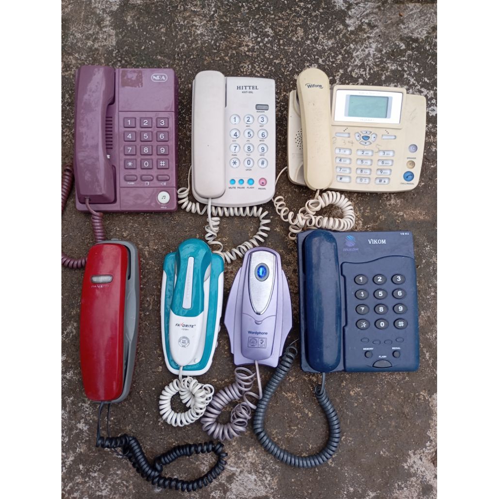 Telepon Rumah jadul antik untuk pajangan