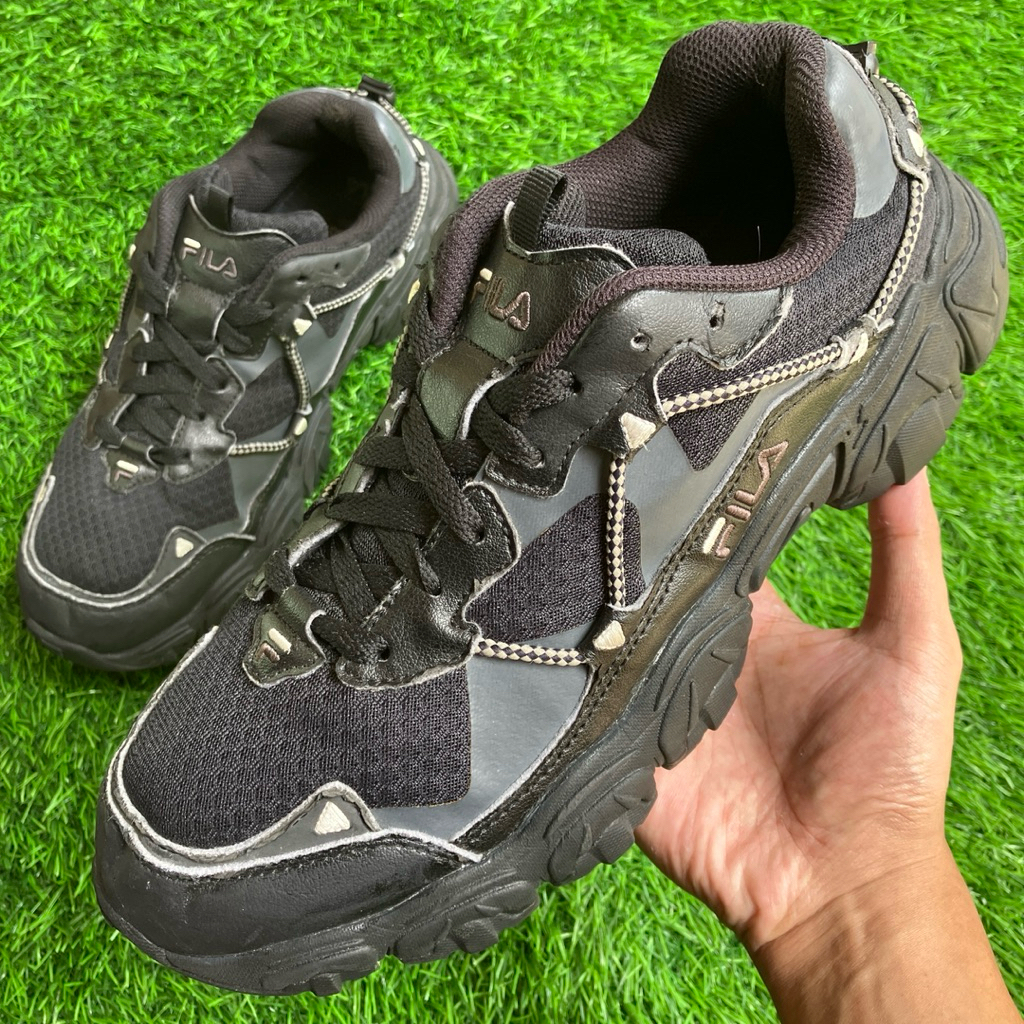 FILA Black Grey Fluid sneakers shoes size 43