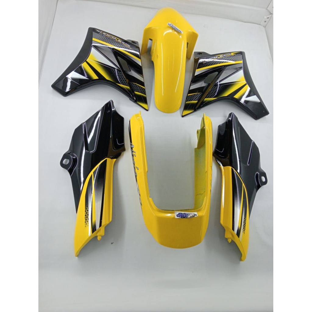 BODY SET TANPA TENGKI UNTUK NINJA SS WARNA KUNING BAHAN ORIGINAL CAT RIPEN