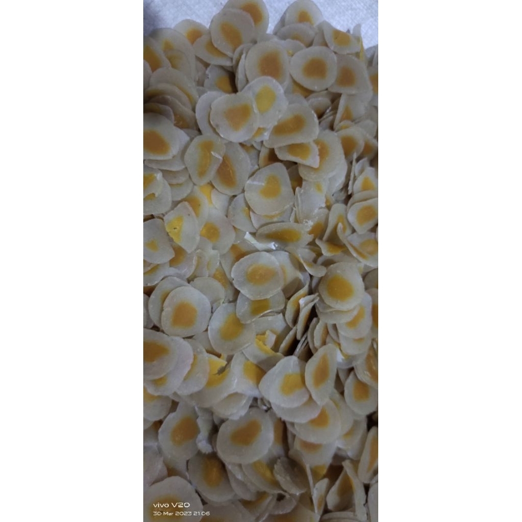 Kerupuk Telur Asin Matang