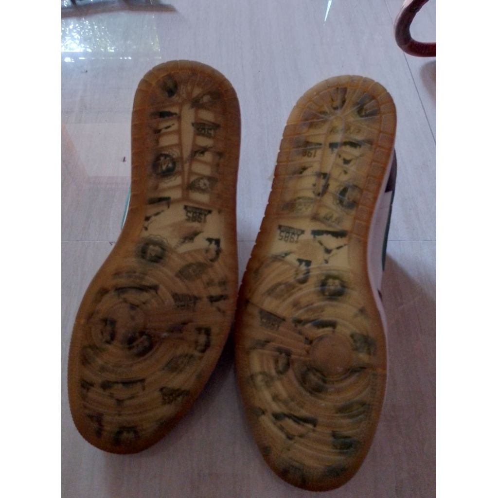 sepatu jordan size 42,5
