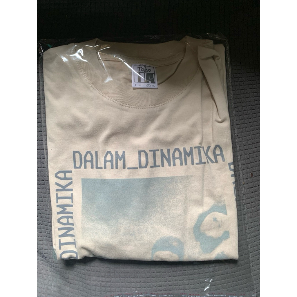 Official Merch Perunggu