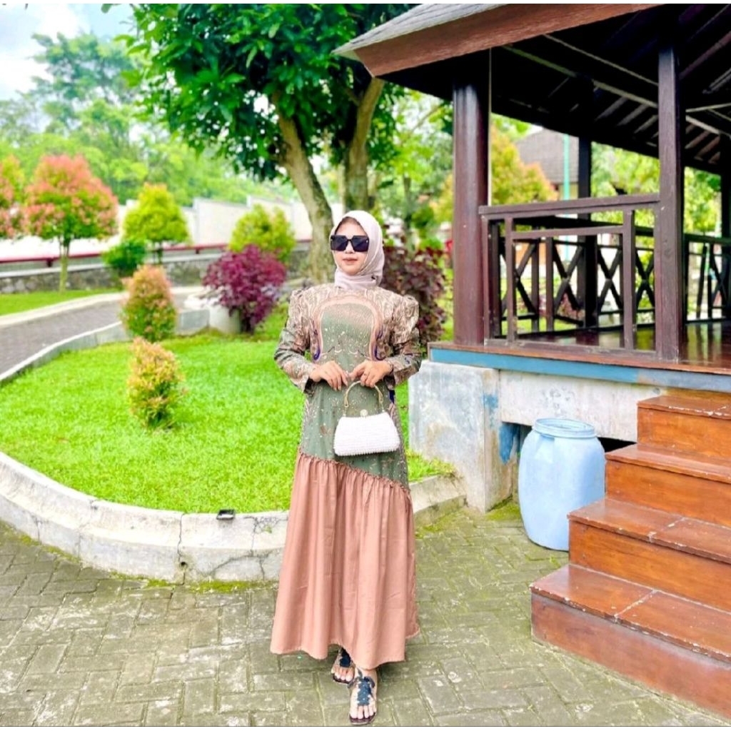 Batik Wanita Modern Gamis Motif Sido Mukti Warna Hijau Sage Batik Wanita Batik Formal Wanita Gamis B