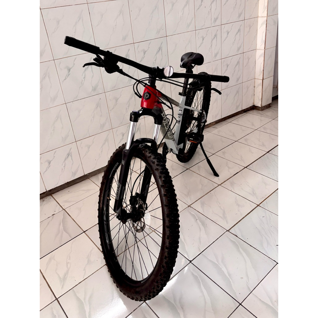 Sepeda Polygon Xtrada 5 size S ban 27,5 original semua prelove PL