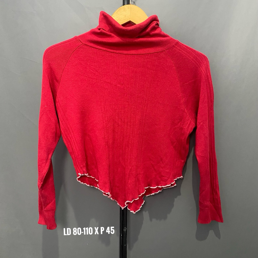 prelove baju atasan crop olahraga bisa magenta gelap