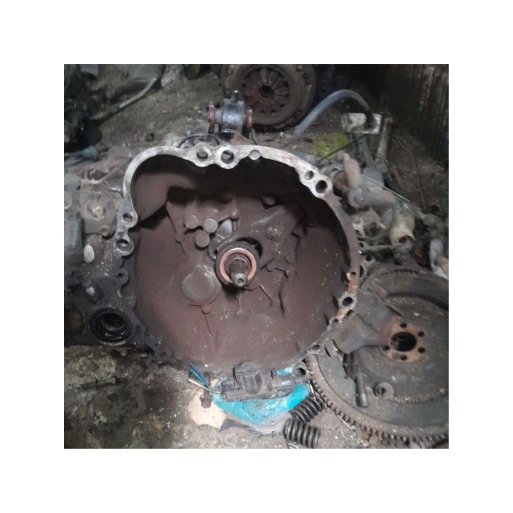 Tranmisi toyota corolla se saloon