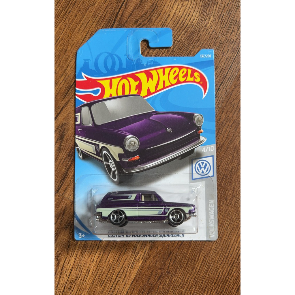 Hot Wheels VW Squareback ‘69