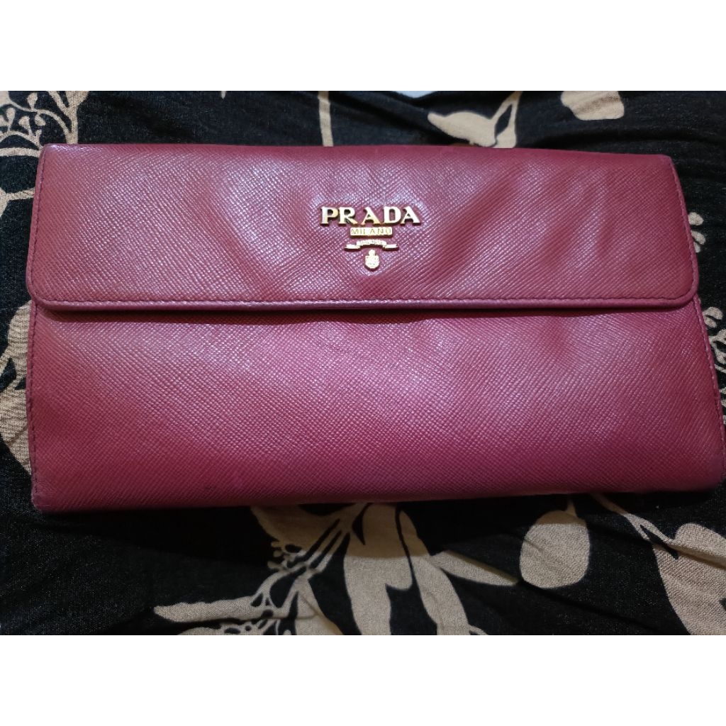 dompet branded preloved Prada* authentic