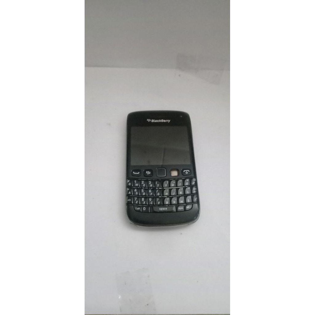 Hp blackberry 9790 curve bisa telpon dan SMS normal