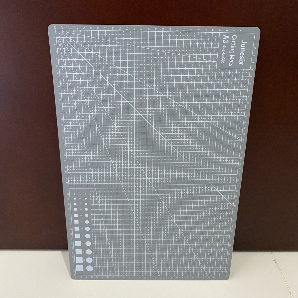 [Preloved/Bekas] Double sided A3 Cutting Mat Dua Sisi Alas Potong Kertas DIY Cutting Board