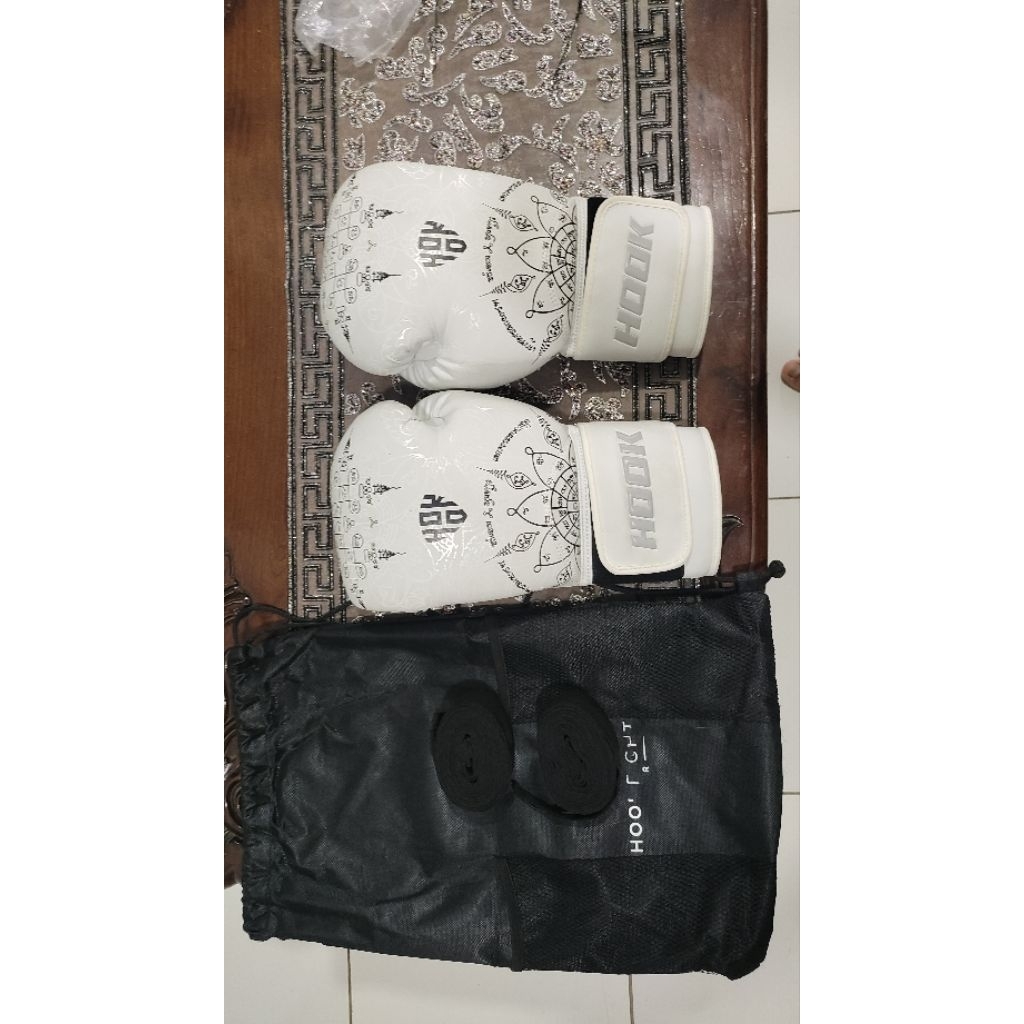 Sarung Tinju Muaythai Boxing Hook "Sak Yant 2.0"