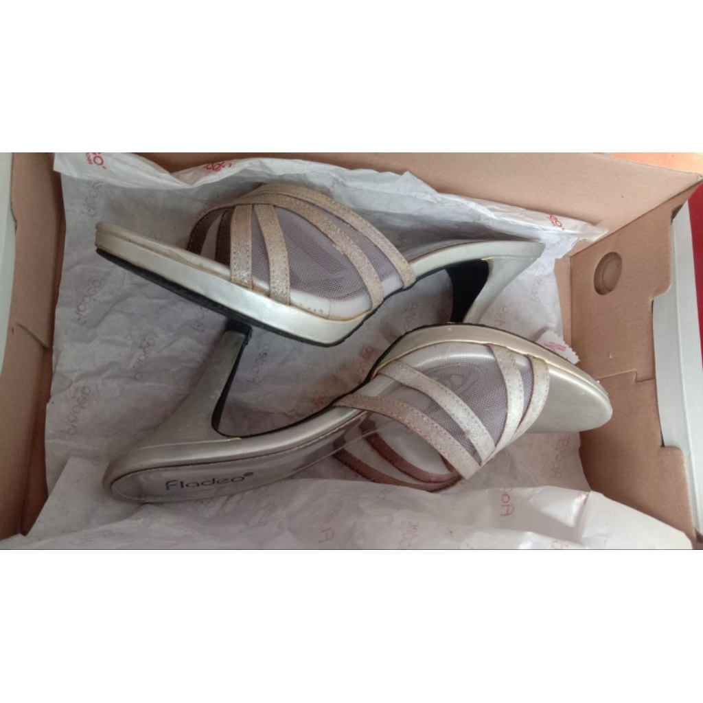 preloved fladeo wanita