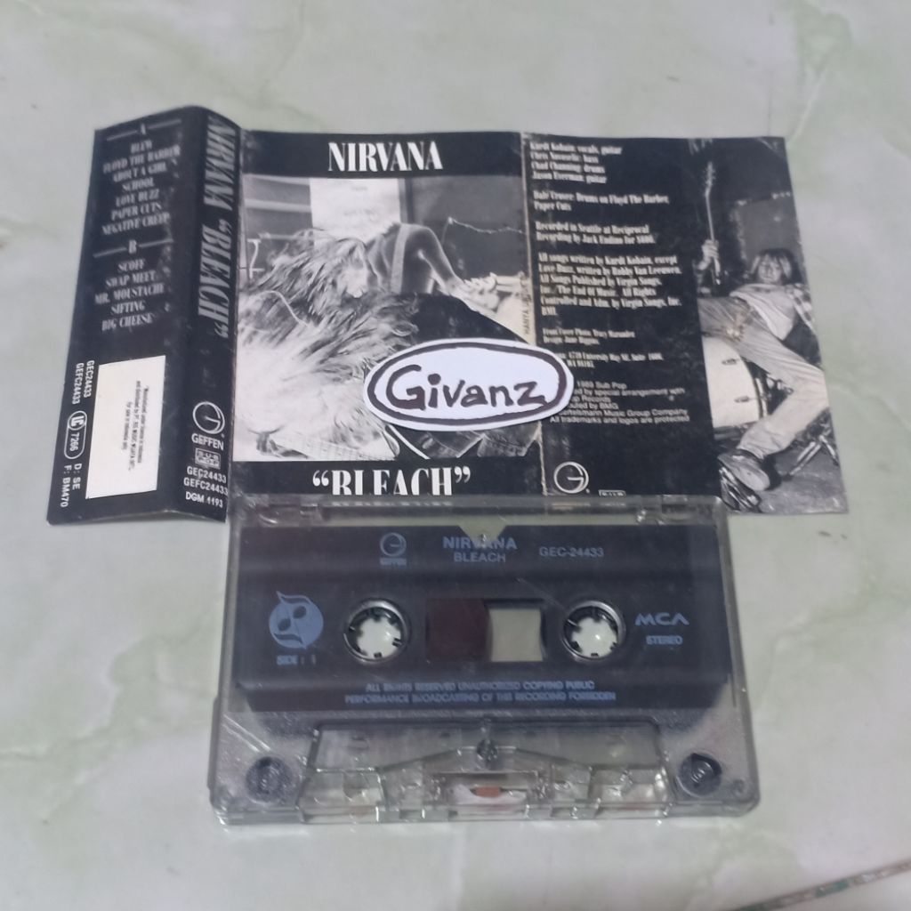 kaset pita NIRVANA Bleach