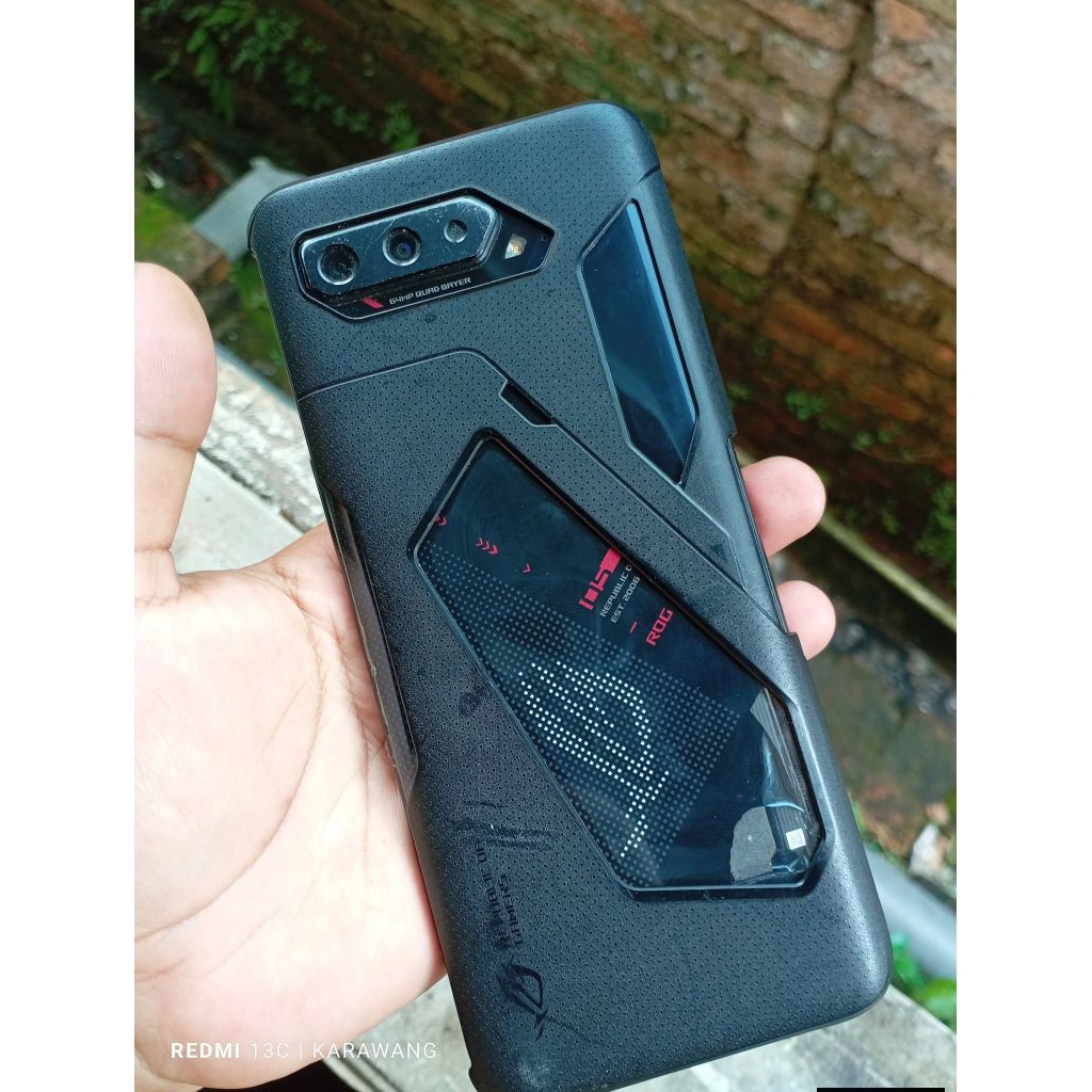 MURAAH HP ASUS ROG PHONE 5  MINUSAN BEKAS (GAMBLING)