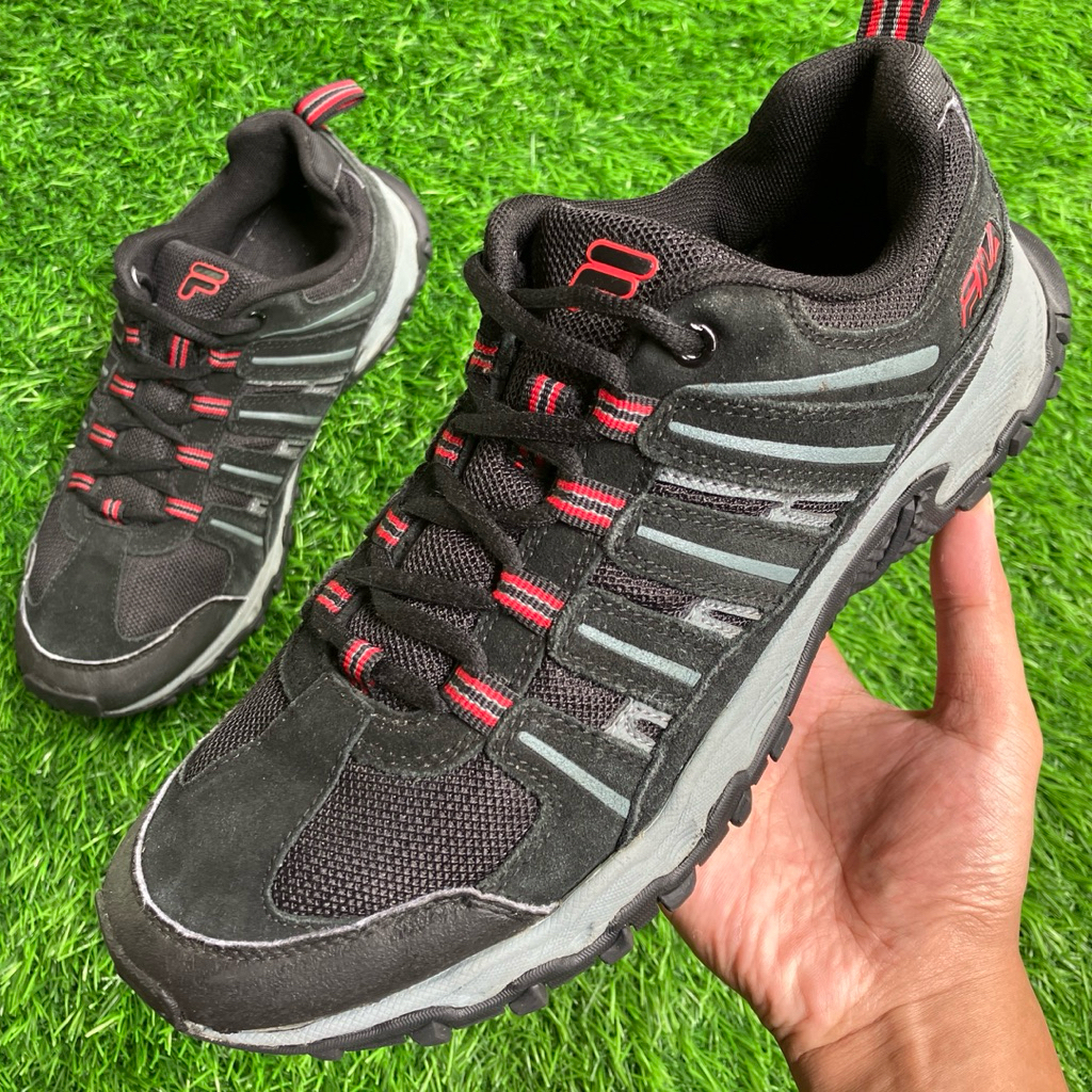 FILA Westmount Trail running shoes size 41