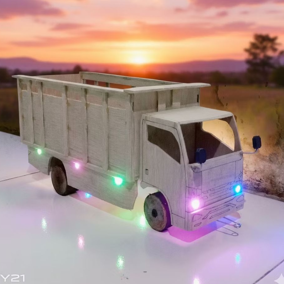 Mainan miniatur truk oleng giga kayu mentahan