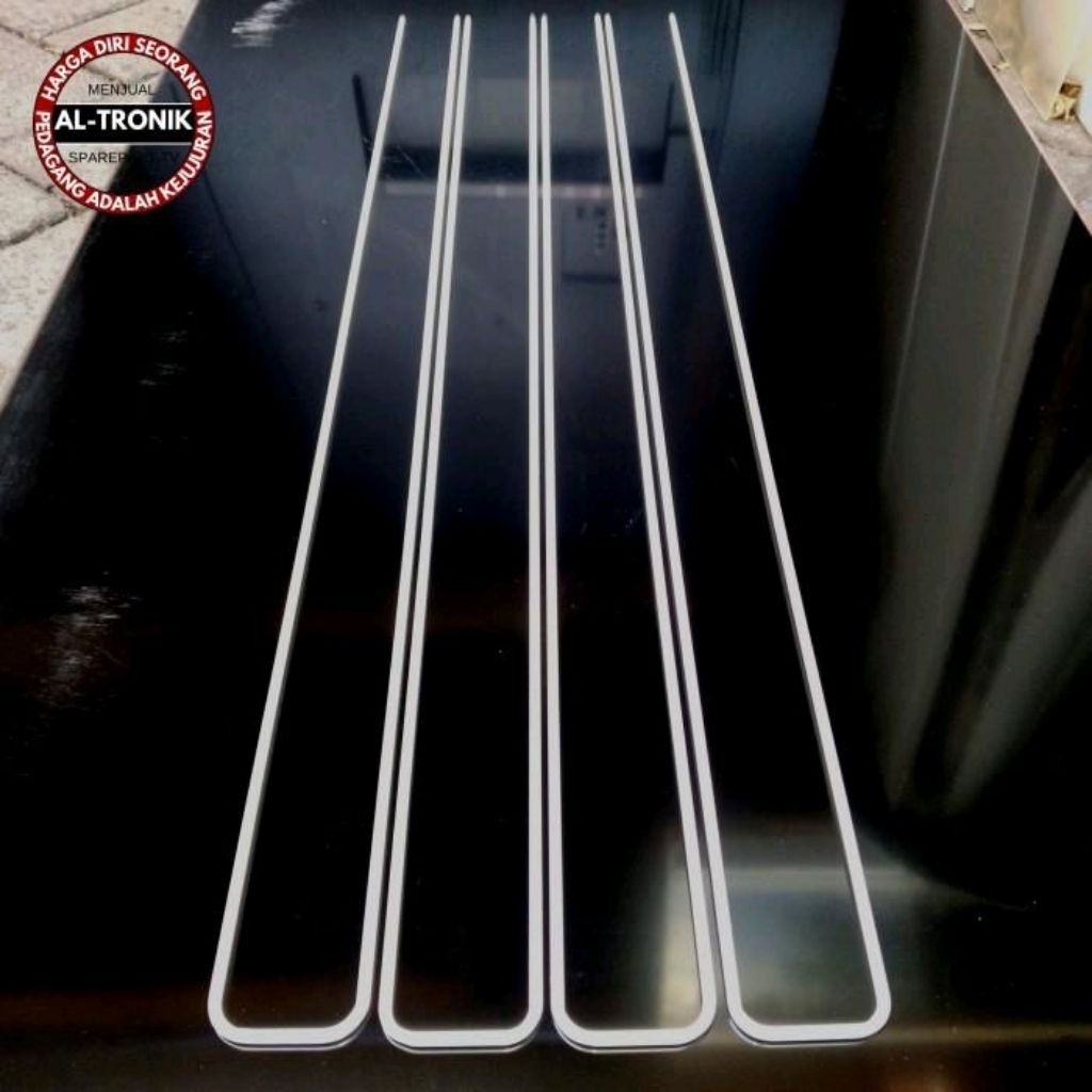 1 SET LAMPU NEON CCFL BACKLIGHT TV LCD TOSHIBA 32 INCH MODEL 32AV700E 32AV700 ORIGINAL