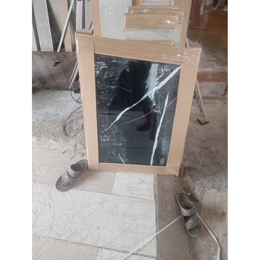 granit kramik 60x120 hitam motif