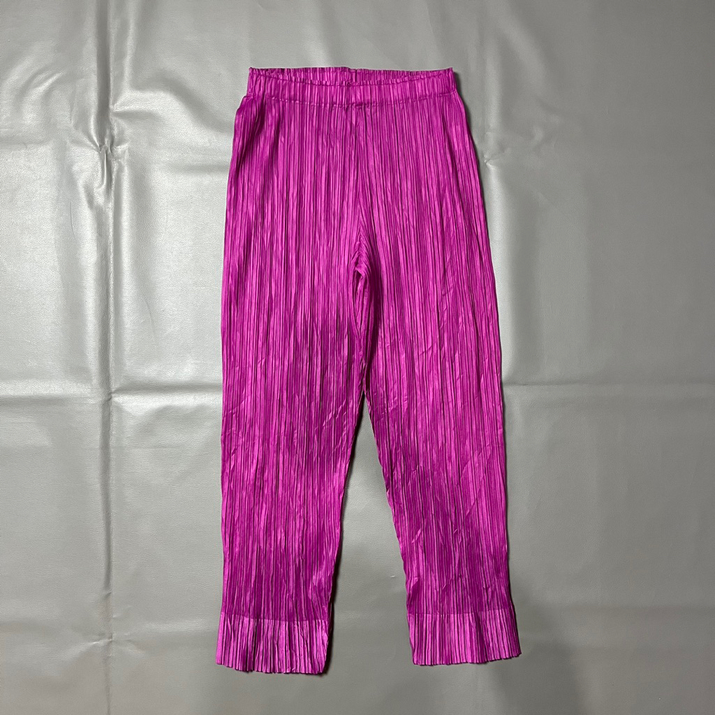 Issey miyake pleats pink ankle pants