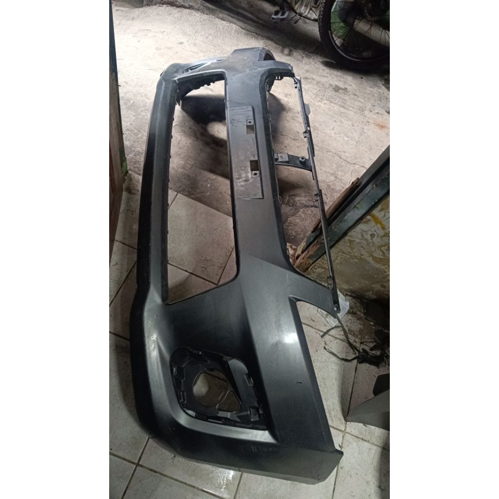 Bemper Depan Suzuki R3 2013,2014 Original
