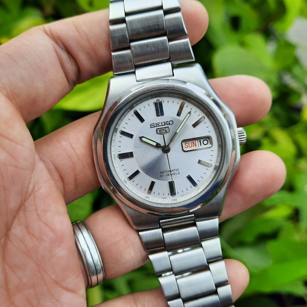 RARE  Seiko 5 Nautilus SNKK41K1 Putih White Two Tone Sunbrust Dial SNKK41 7S26-03R0