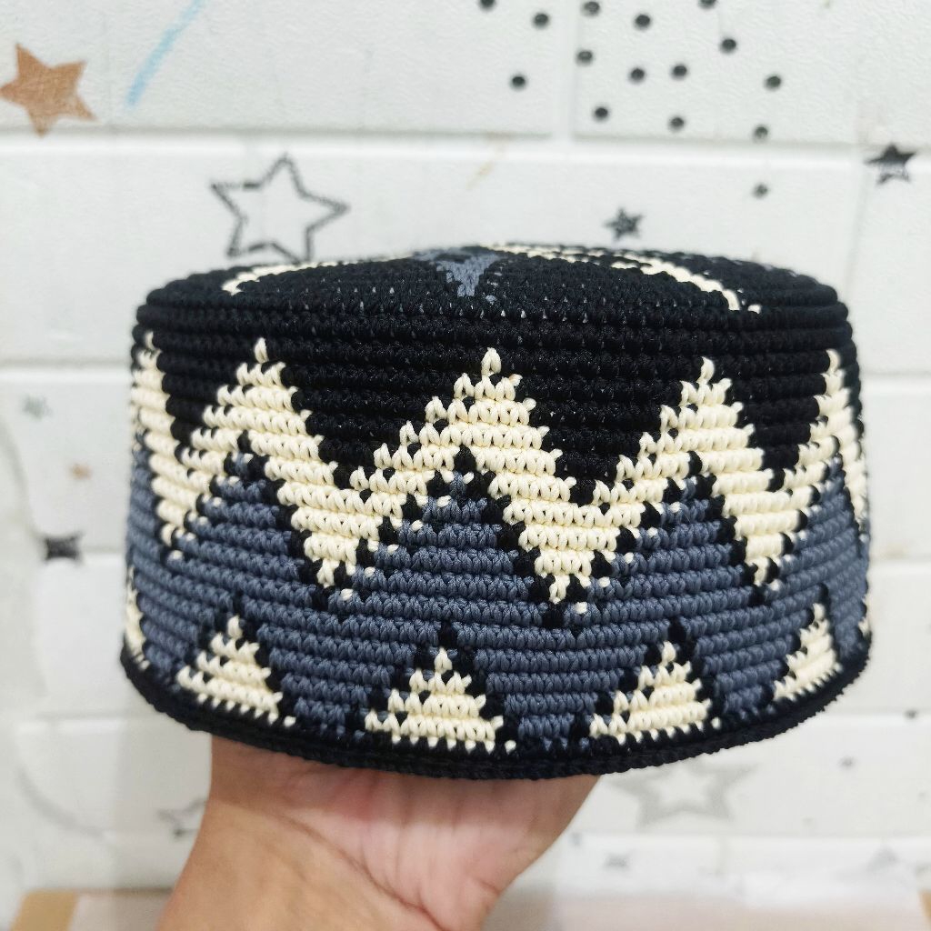 PECI RAJUT TANGAN KOPYAH RAJUT HANDMADE KOPIAH RAJUT PECIRAJUT