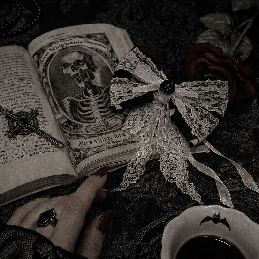 2pcs | Hairclip pita renda jepitan polkadot hitam putih