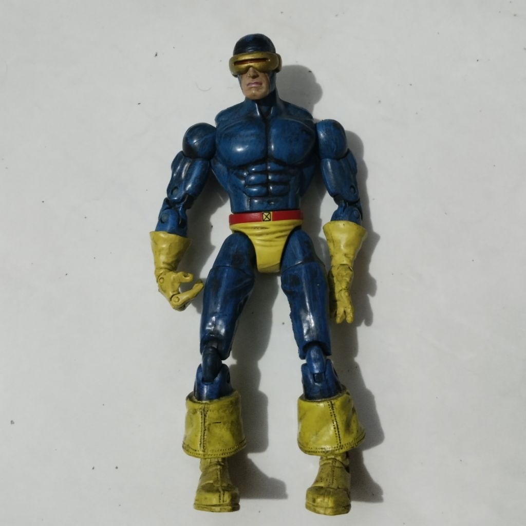 figure cyclops x-men dc comics