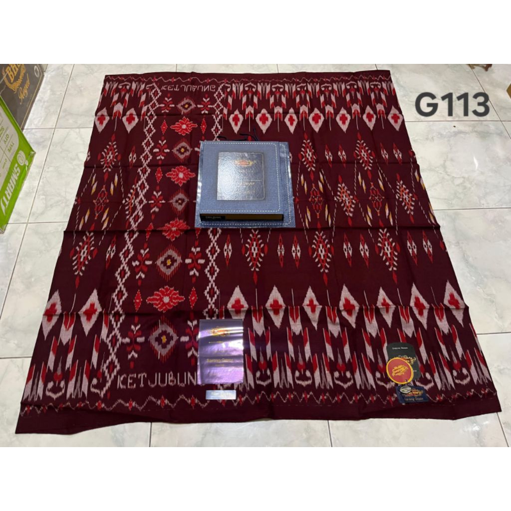 Sarung Ketjubung Goyor Red Sarung Ketjubung Red Sarung Goyor