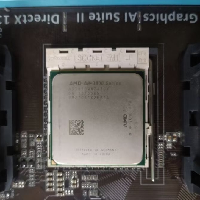 CPU AMD A8 3870k APU Radeon HD 6550D Box+fan fullset Socket Fm1