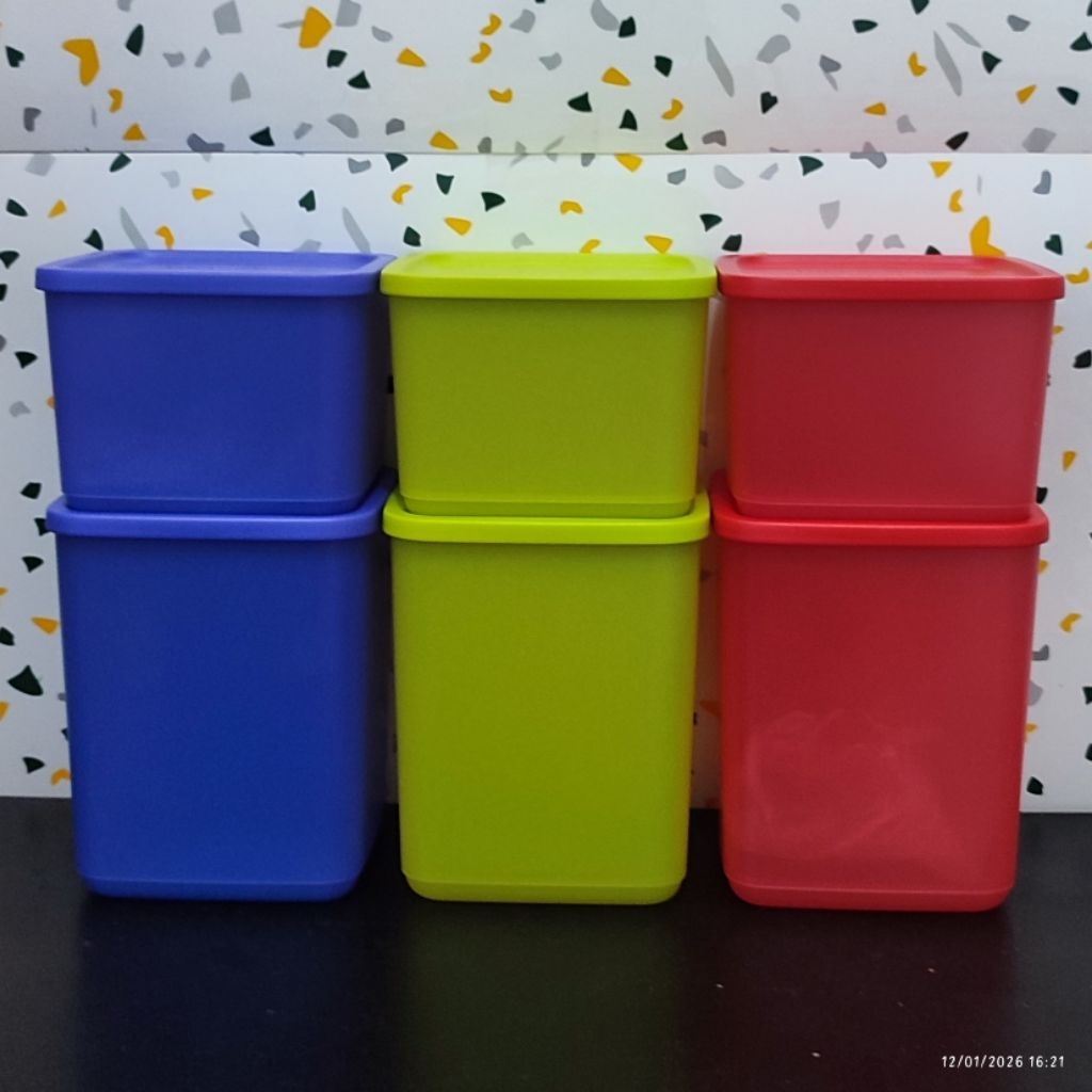 Toples Square Tropical Fiesta Tupperware (1 set) BARU-minus dus