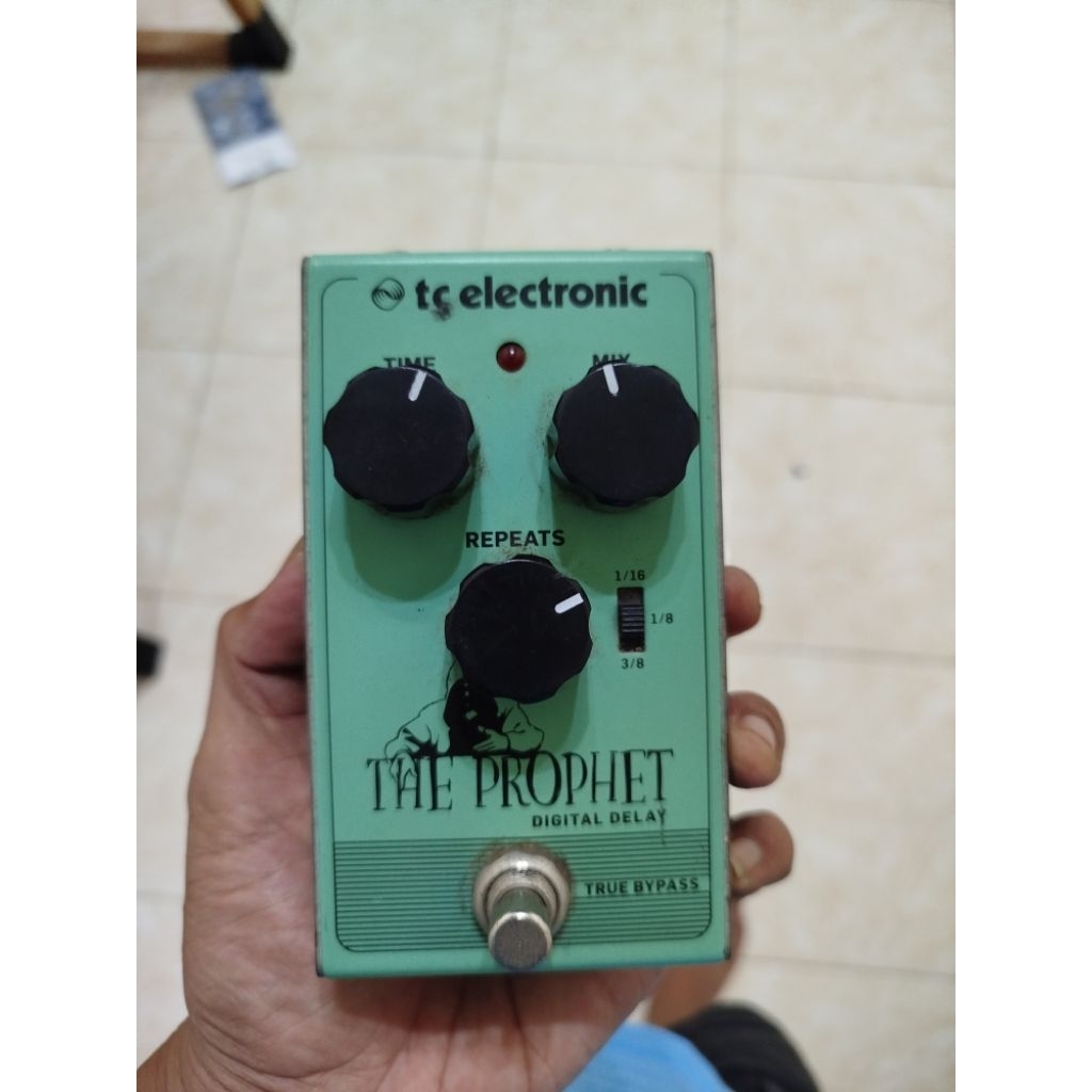 TC Helicon the Prophet Delay