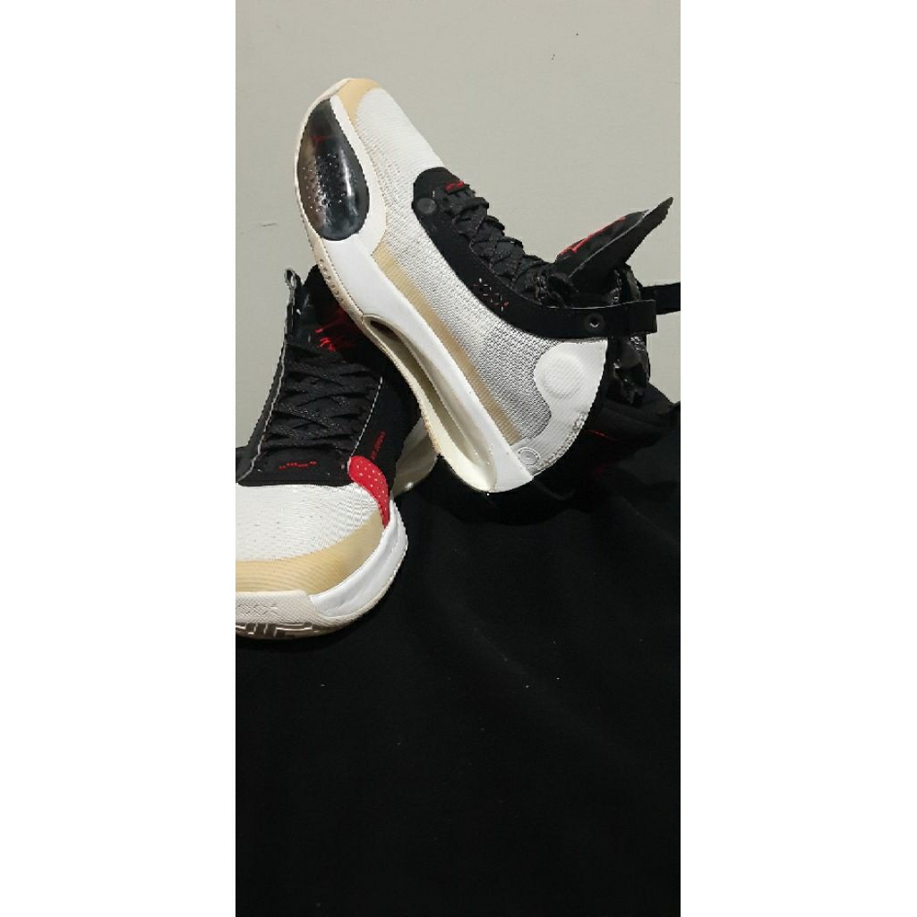 sepatu basket brand Nike Air Jordan 34 SE PF All Star warna hitam putih merah size 38 insole 24 cm s