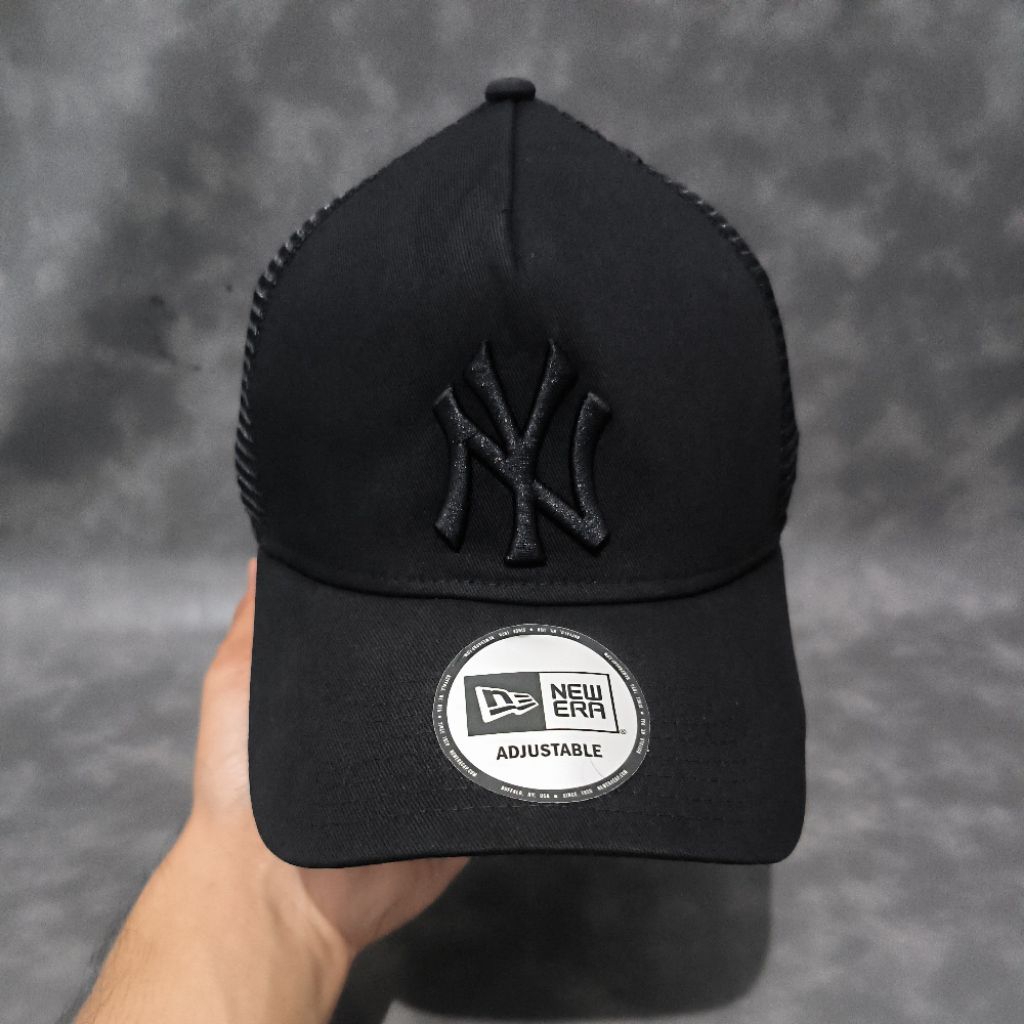 Topi New Era NY Yankees Trucker Original