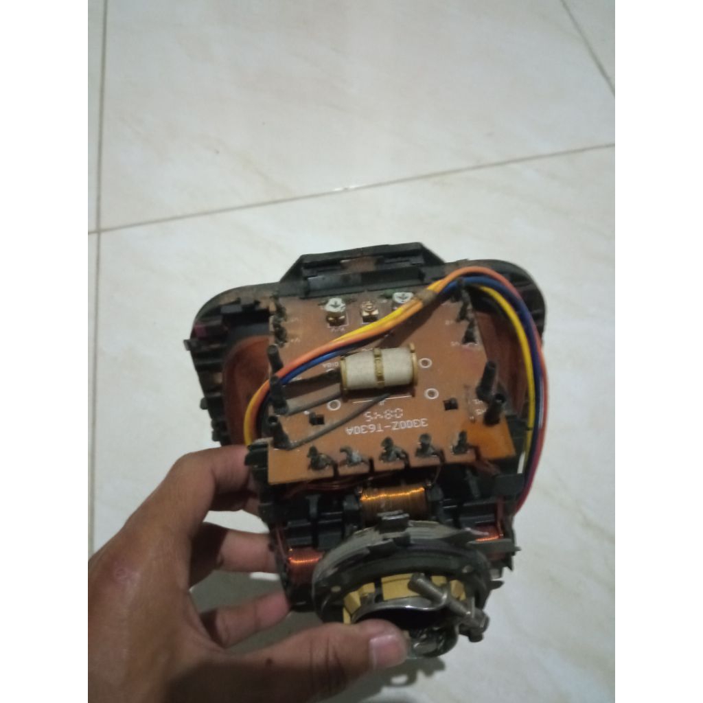 Yuke Konde Tv Tabung LG SLIM 29INC ORIGINAL