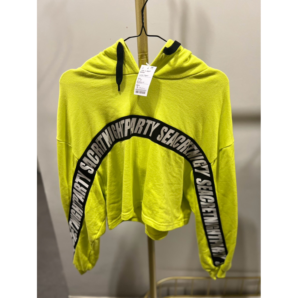 CROPTOP HOODIE NEON BELI DARI JEPANG WEGO