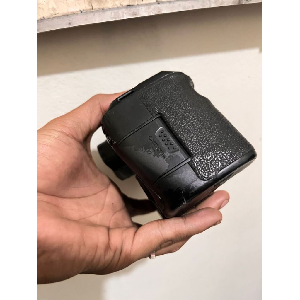 canon eos R // Eos R body only / eos R