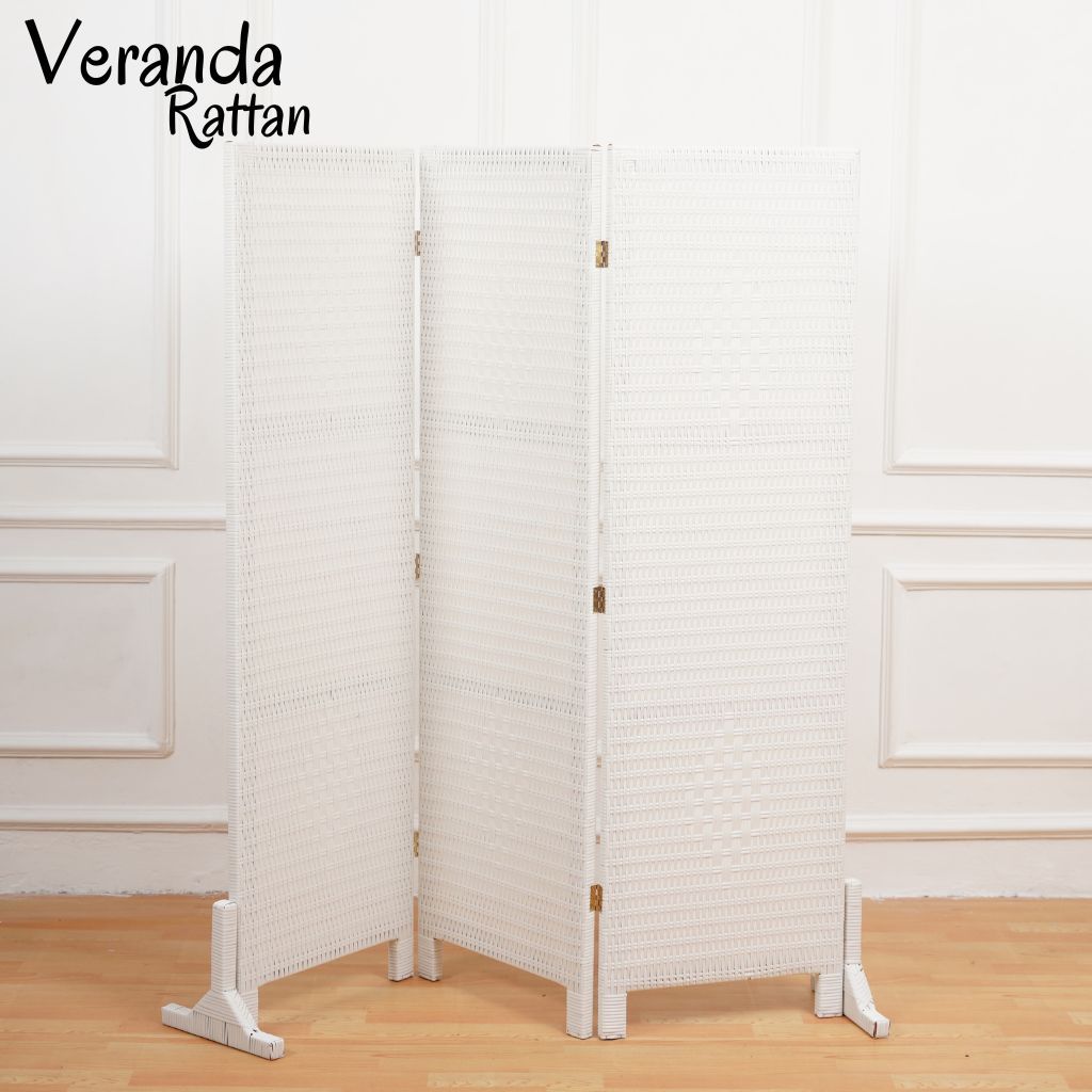 Sketsel Pembatas Ruangan Minimalis Rotan Sintetis / Penyekat Ruangan Lipat warna putih