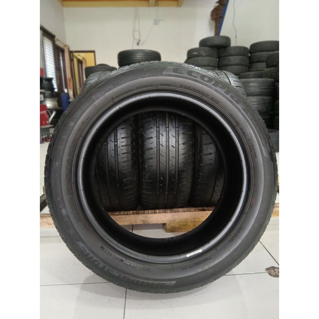 BAN MOBIL BRIDGESTONE 205/55R17