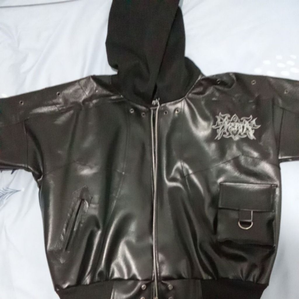 preveloped amertans leather jacket glossy size m