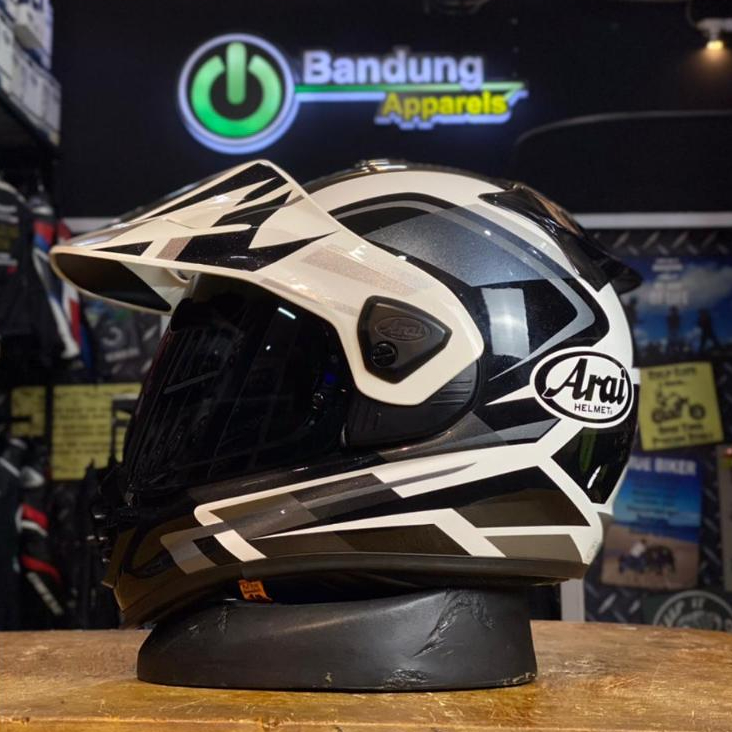 2nd Arai Tour Cross 5 Discovery White Helm Full Face Adventure second Preloved size L