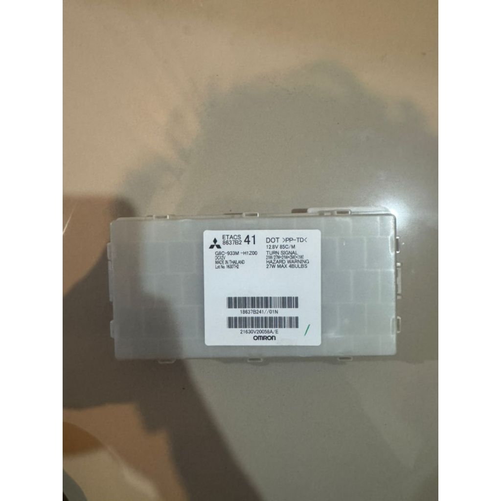 Modul ETACS Pajero (8637B2)