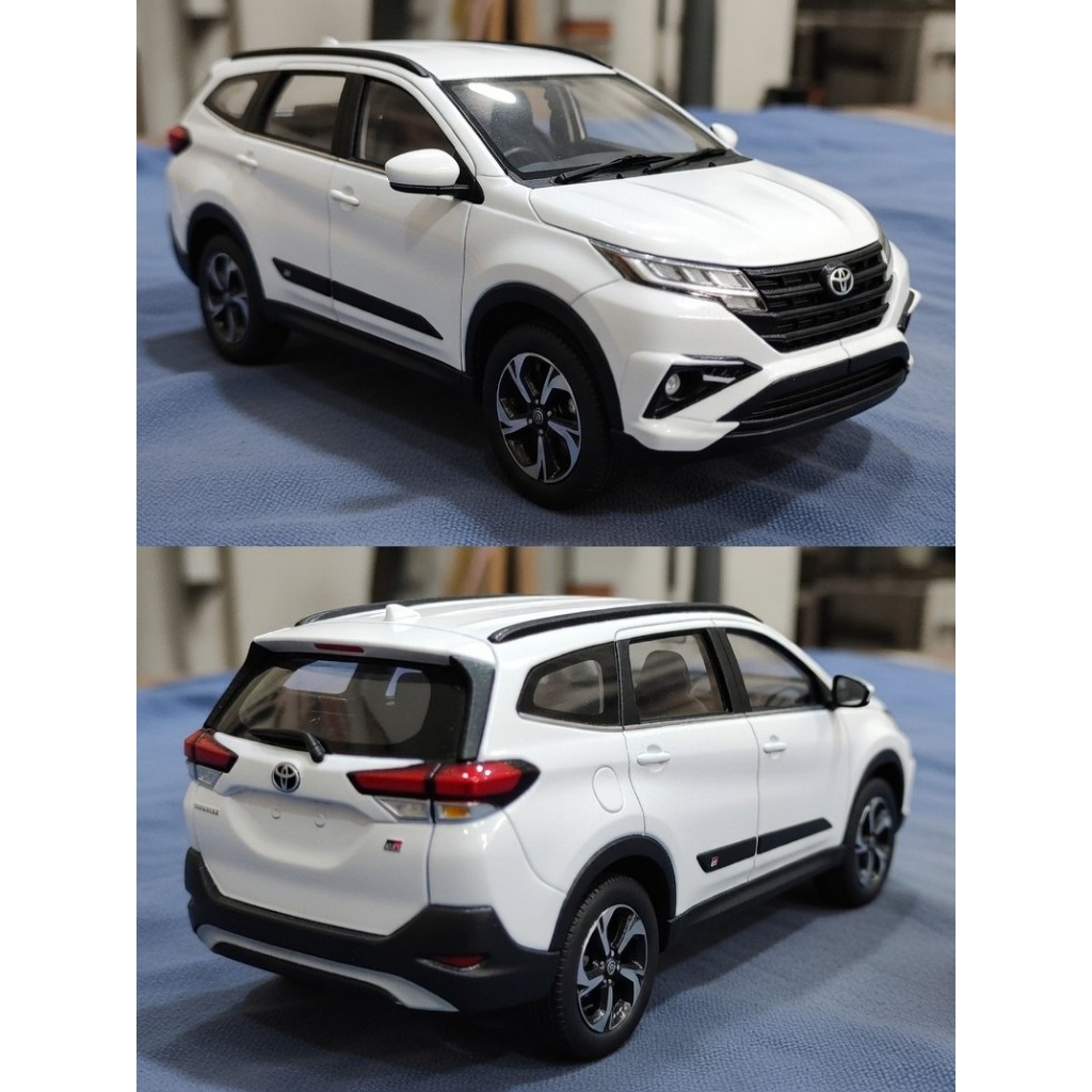 Miniatur Mobil Rush Terios