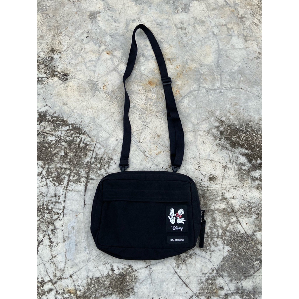 Tas Selempang Uniqlo Disney Micky Original Black