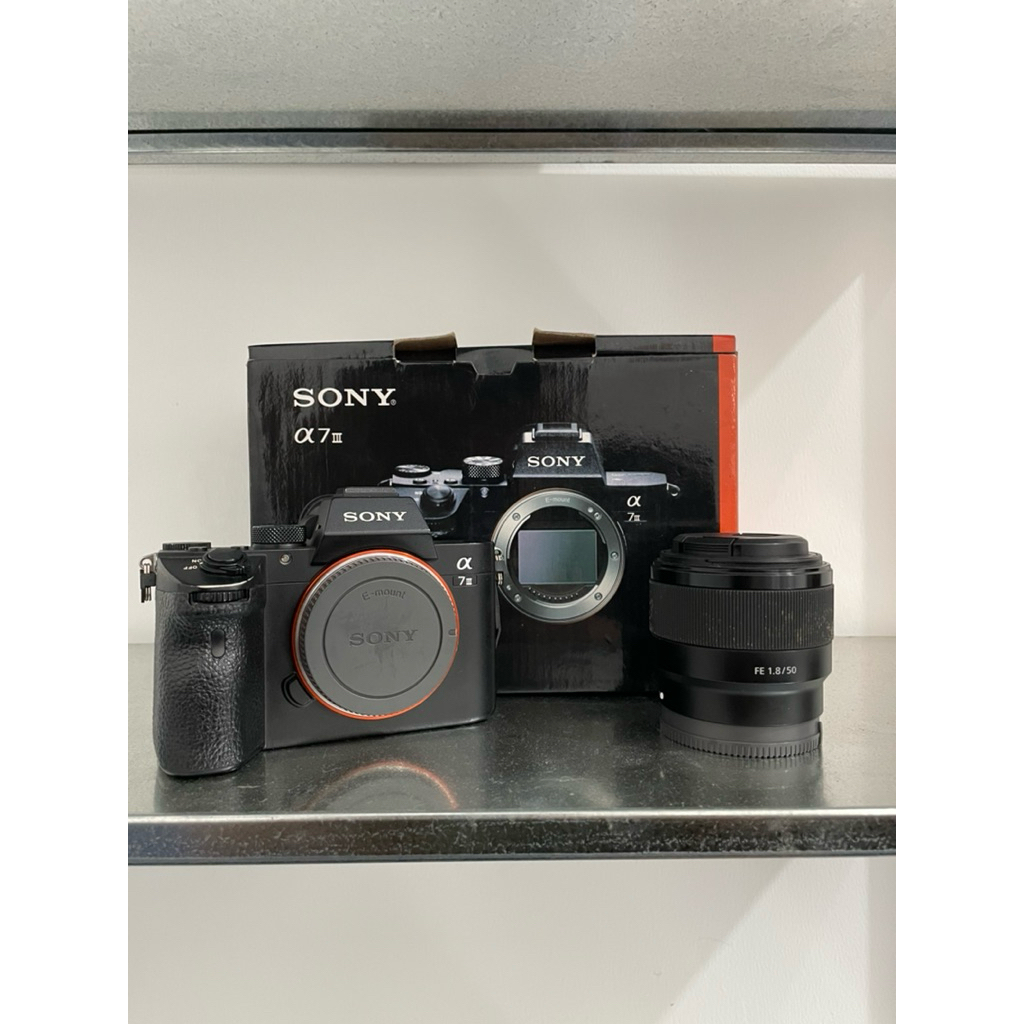 Sony A7iii Dan Lensa FE 50mm f1.8