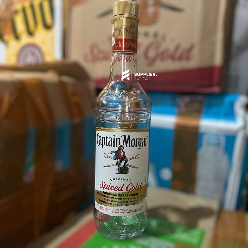 botol kosong botol bekas captain morgan cocok untuk pajangan kamar dan dekorasi minibar, koleksi