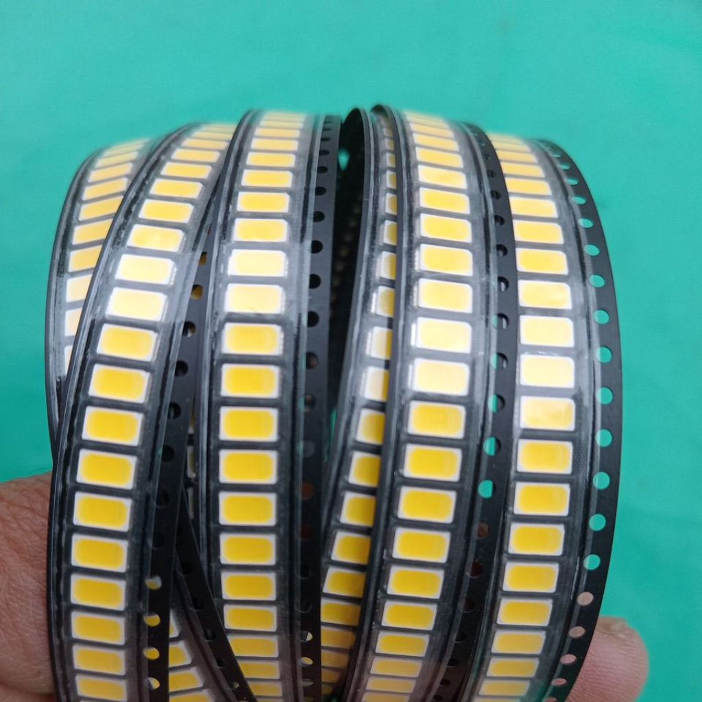 cip led smd 3v 5730 (kuning)..harga per 100pcs