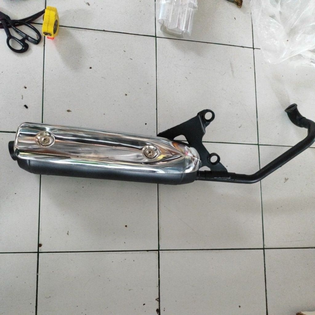 knalpot Suzuki spin baru stok lama