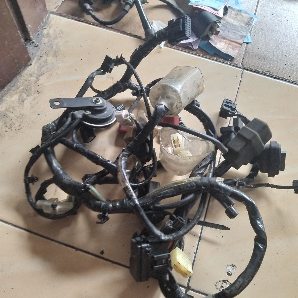 kabel bodi cbr k45r tahun 2021-2025 kode 32100-k45-NL02