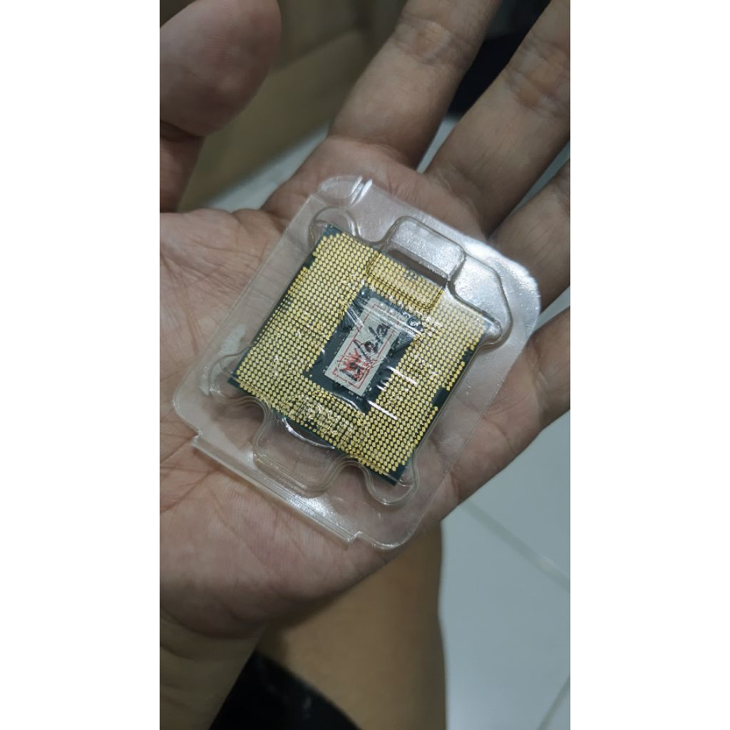 Processor I3 10100f second tray